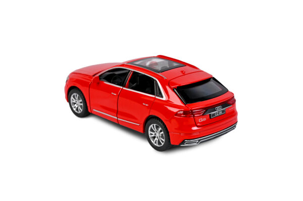 1:32 Scale AUDI Q-8 Die Cast Car (Red) - Image 3